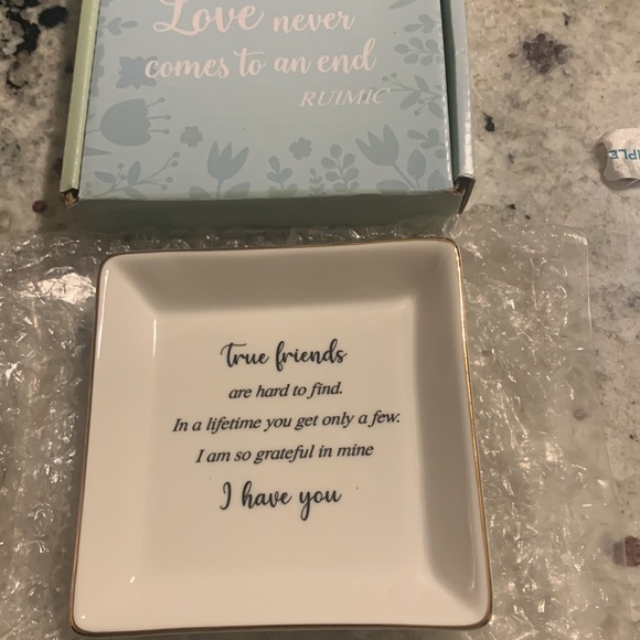 RUIMIC True Friend Trinket Dish NWOT - Picture 2 of 5